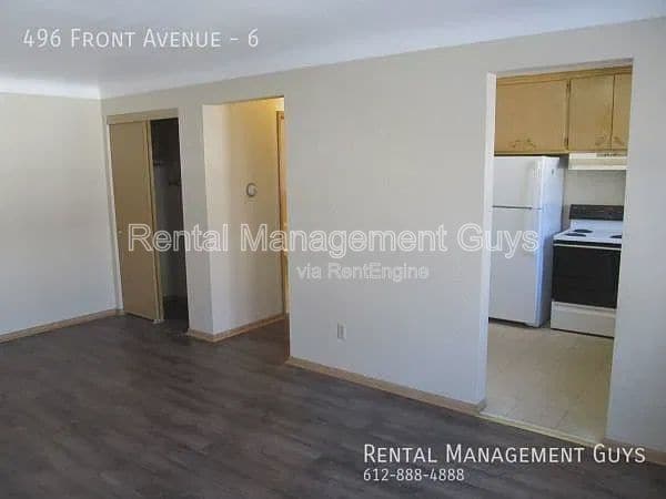 Foto del edificio - 496 Front St