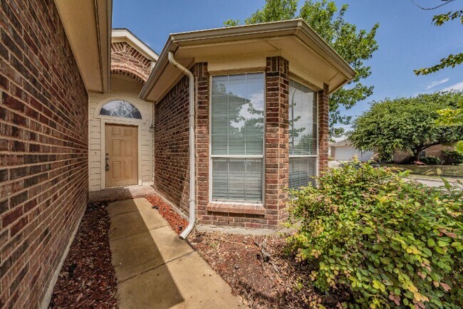 Foto del edificio - 14125 Sierra Vista Way