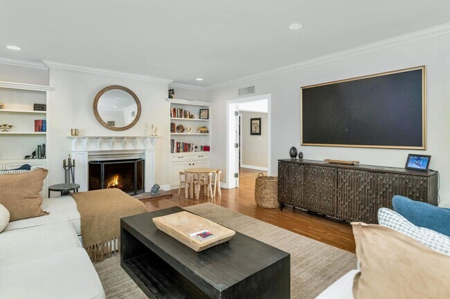 Foto del edificio - 1021 W Encanto Blvd