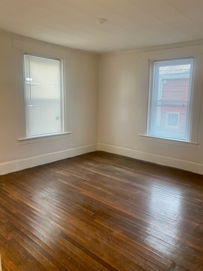 Foto del edificio - 7 Court St