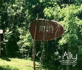 Primary Photo - 638 Ivy Hill Ln
