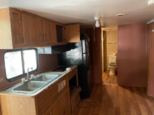 Building Photo - 2605 Pine Needle Dr