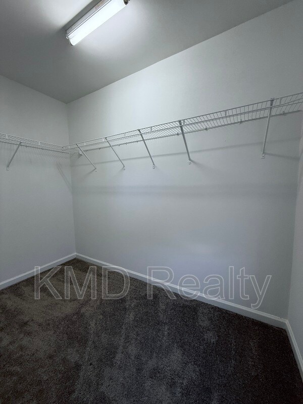 Building Photo - 13655 Calloway Glen Dr