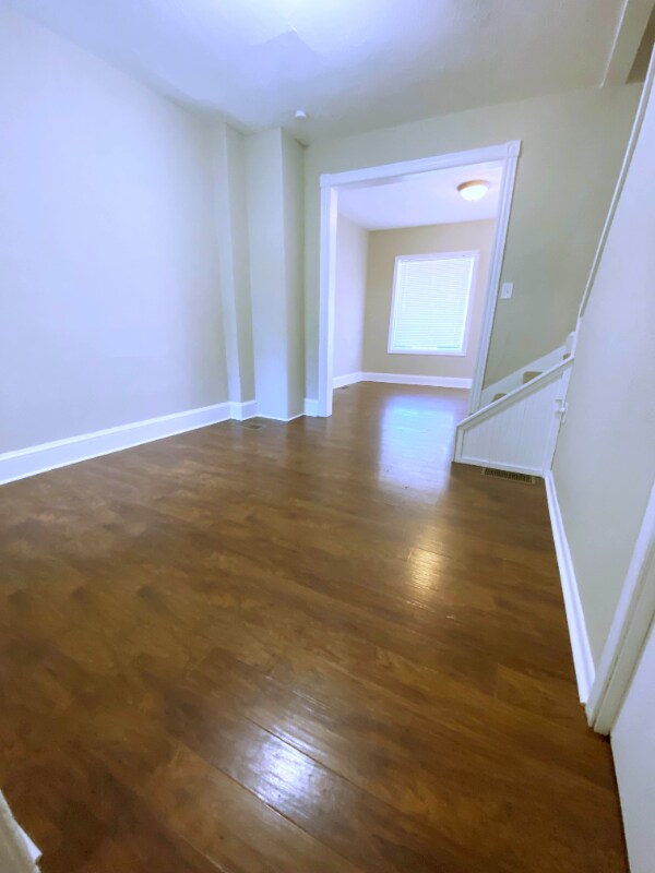 Foto del edificio - 2720 Columbia St