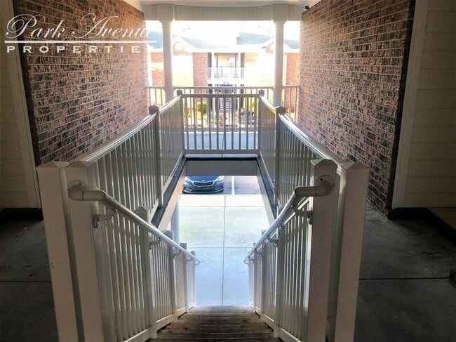 Foto del edificio - 2029 Silvercrest Dr