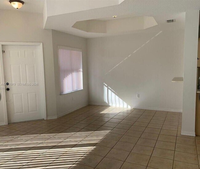 Building Photo - 772 SW 106th Ave