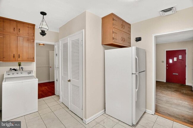 Building Photo - 3316 Gumwood Dr