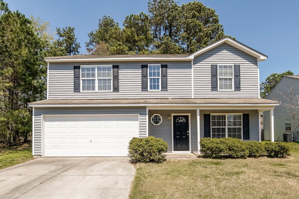 Foto principal - 4023 Taylor Oaks Dr