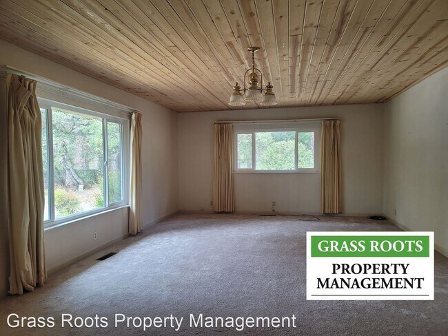 Building Photo - 3 br, 2 bath House - 10249 N Bloomfield Rd