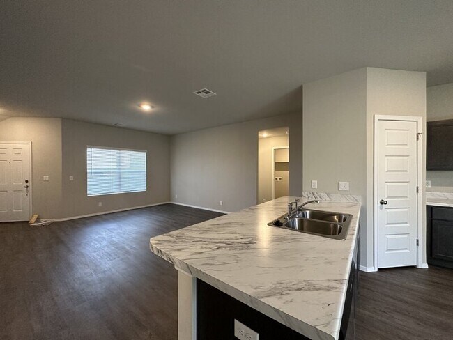 Building Photo - 2013 S Amarillo Dr