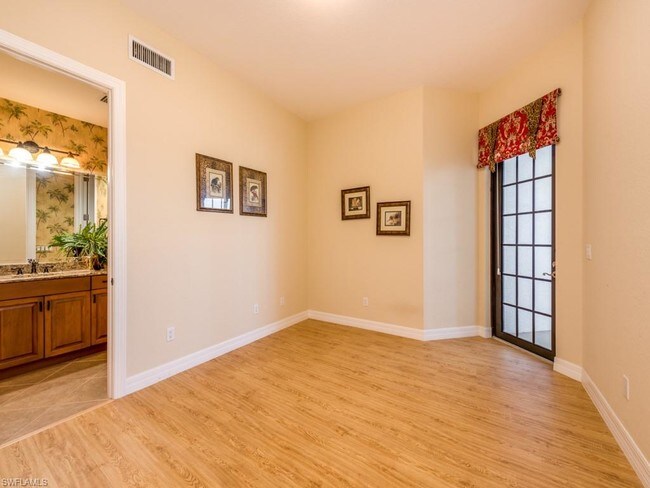 Building Photo - 10733 Mirasol Dr