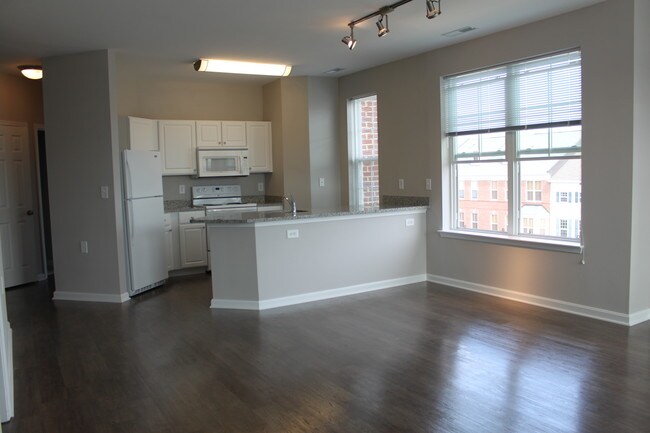 Metro Place At Town Center Apartments Camp Springs Md Apartments Com