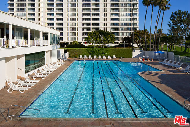 Foto del edificio - 2700 Neilson Way