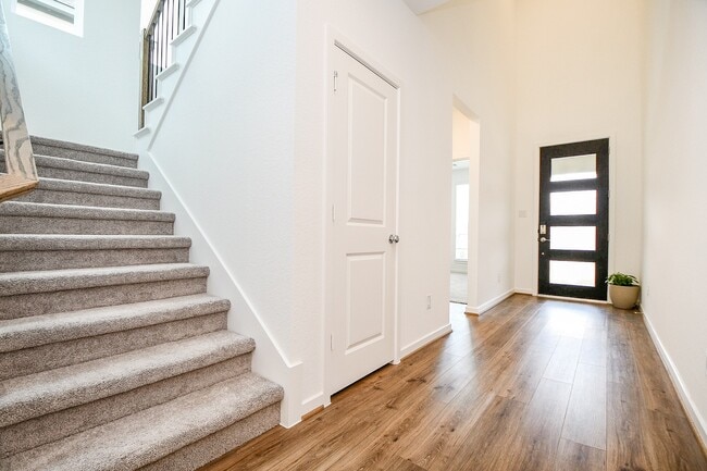 Building Photo - 9606 Starry Eyes Ln