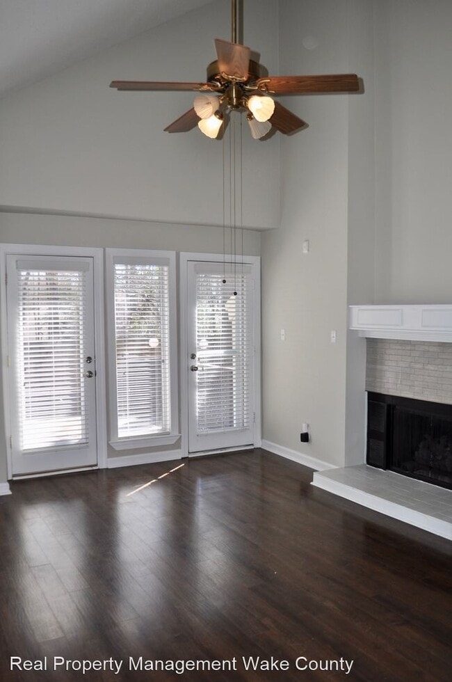 Building Photo - 3 br, 2.5 bath House - 5826 Sentinel Drive