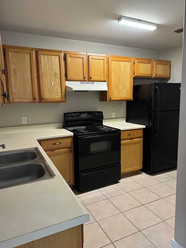 Foto del edificio - 7301 Wagner Ct