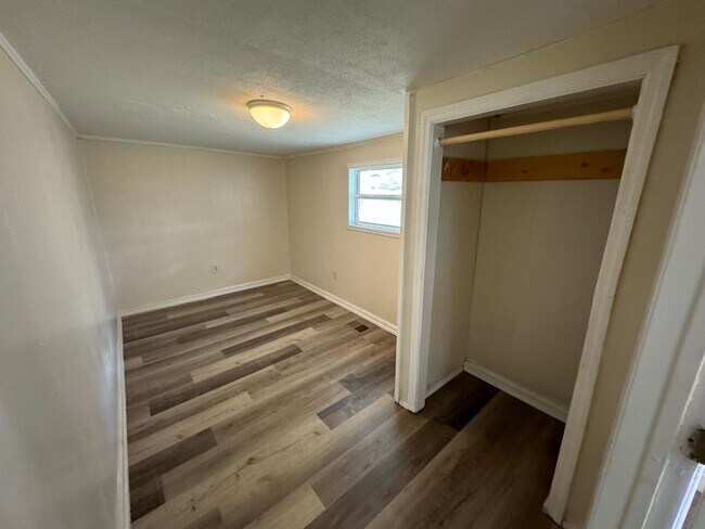 Building Photo - 5432 10th St