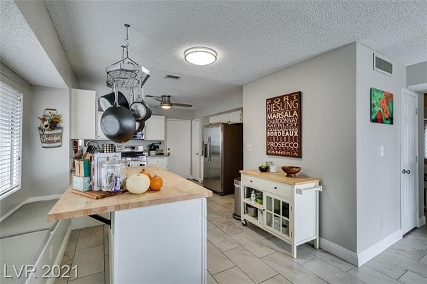 Building Photo - 1641 Duarte Dr