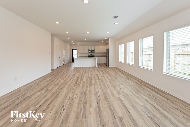 Building Photo - 5218 Eagleton Dr