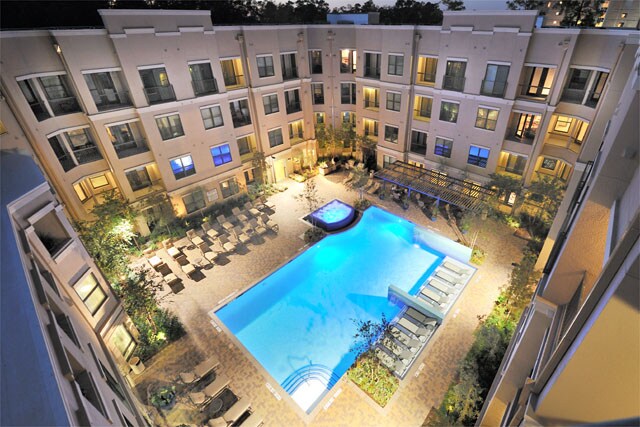 Foto del edificio - 1 Waterway Ave