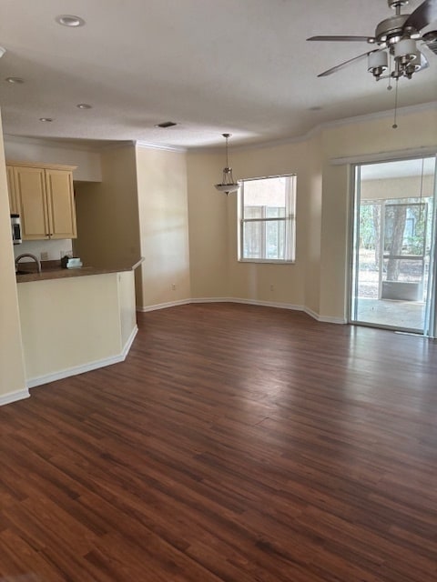 Building Photo - Beautiful Custom Built Home-Price just red...