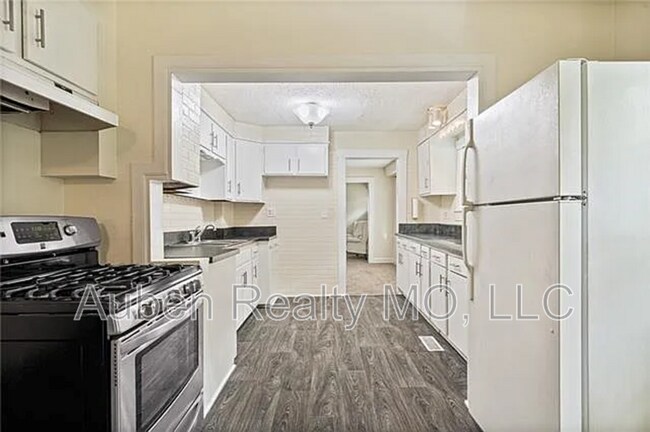 Foto del edificio - 216 N Wheeling Ave