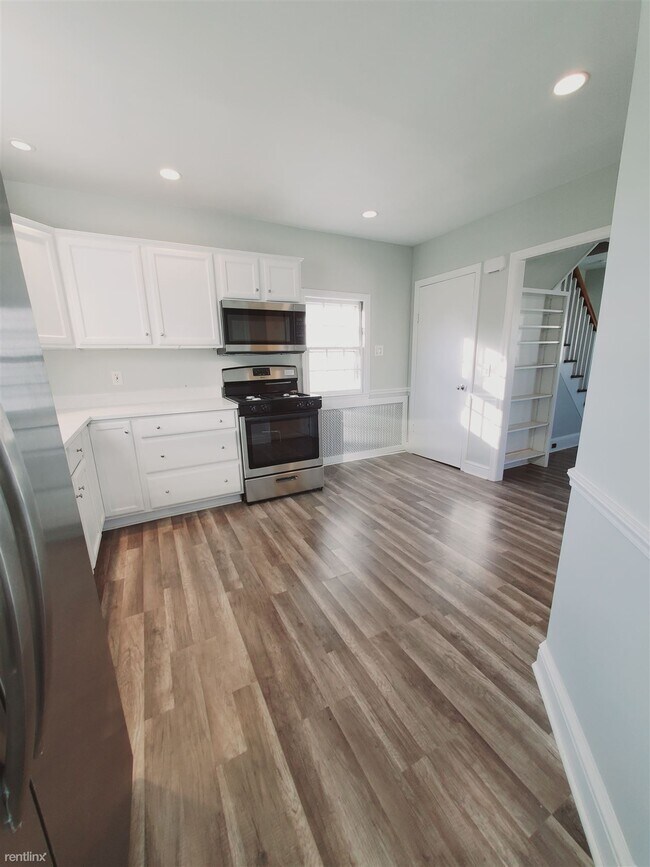 Foto del edificio - 3 br, 1 bath House - 2 Turnabout Ln