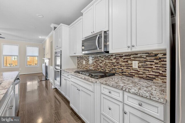 Foto del edificio - 6836 William White Way