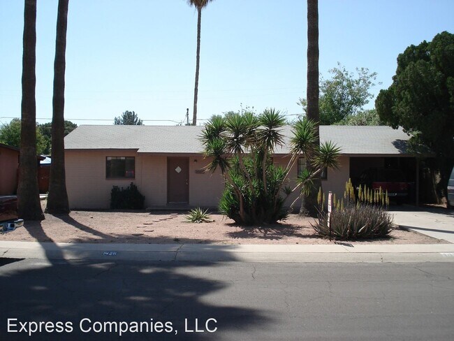 Building Photo - 5 br, 3 bath House - 1425 E Hudson Dr.