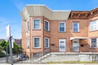 Building Photo - 193 Armstrong Ave