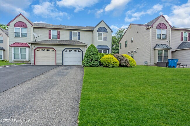 Foto del edificio - 19 Longbrook Ln