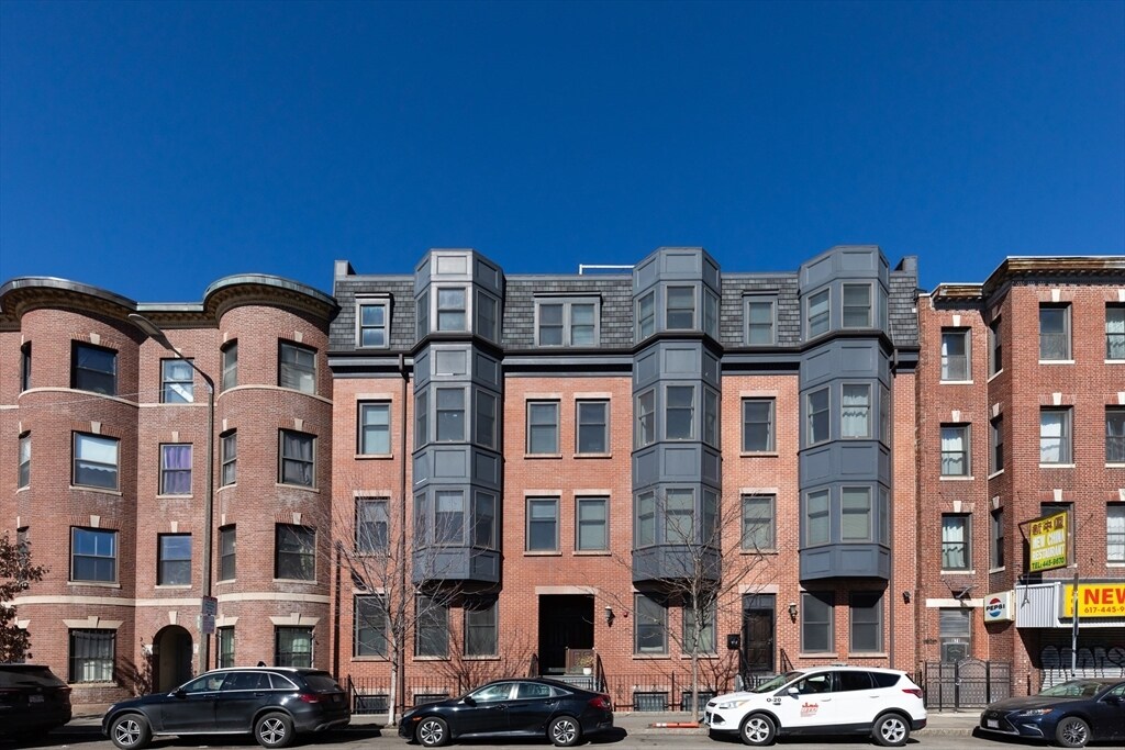 Foto principal - 877 Harrison Ave
