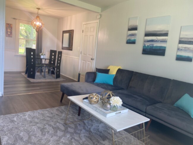 Foto del edificio - 17506 Shady Nook Rd