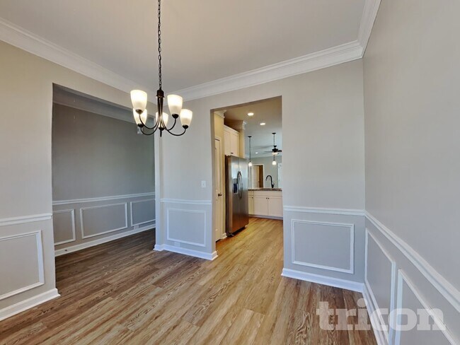 Foto del edificio - 75 Wrenwood Dr