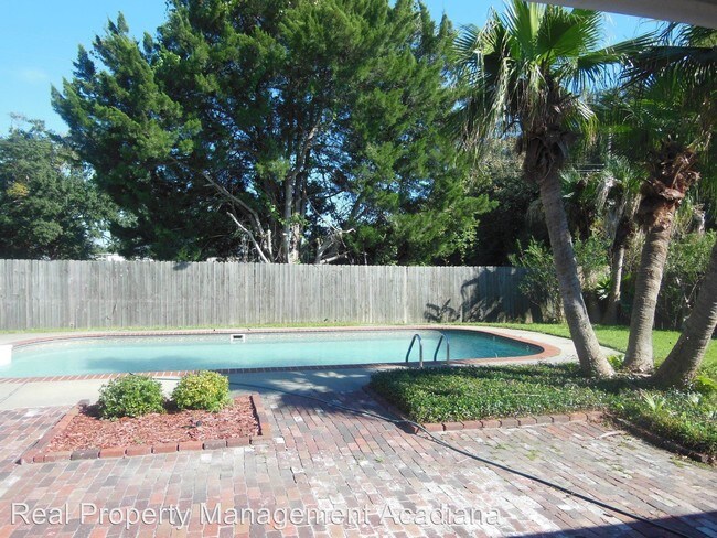 Foto del edificio - 3 br, 2 bath House - 205 Grand Prairie Drive