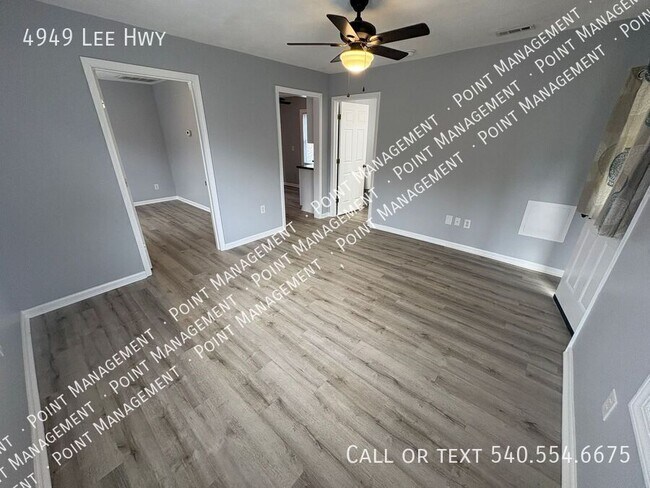 Foto del edificio - 4949 Lee Hwy