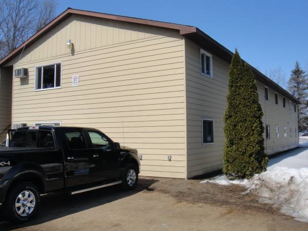 Building Photo - 908 Minneapolis Ave S