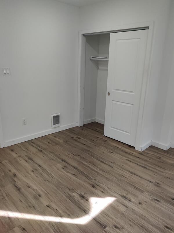 Building Photo - 2411 W Harold St