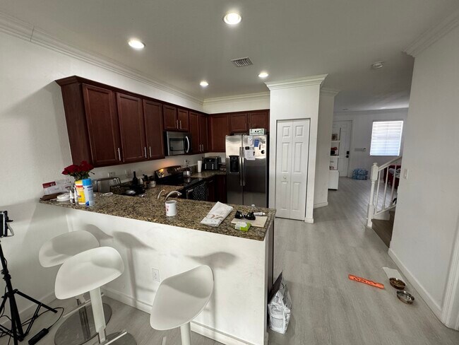 Foto del edificio - 8880 NW 102nd Pl