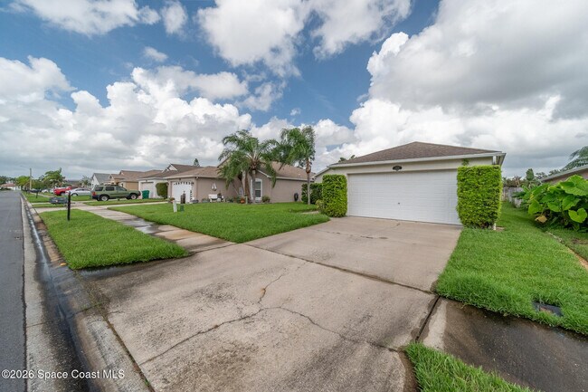 Foto del edificio - 2026 Deercroft Dr