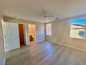 Building Photo - 7432 Decoro St