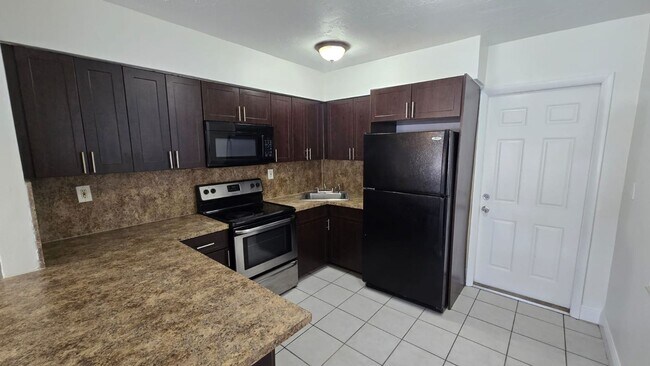 Foto del edificio - 6134 SW 40th Ct