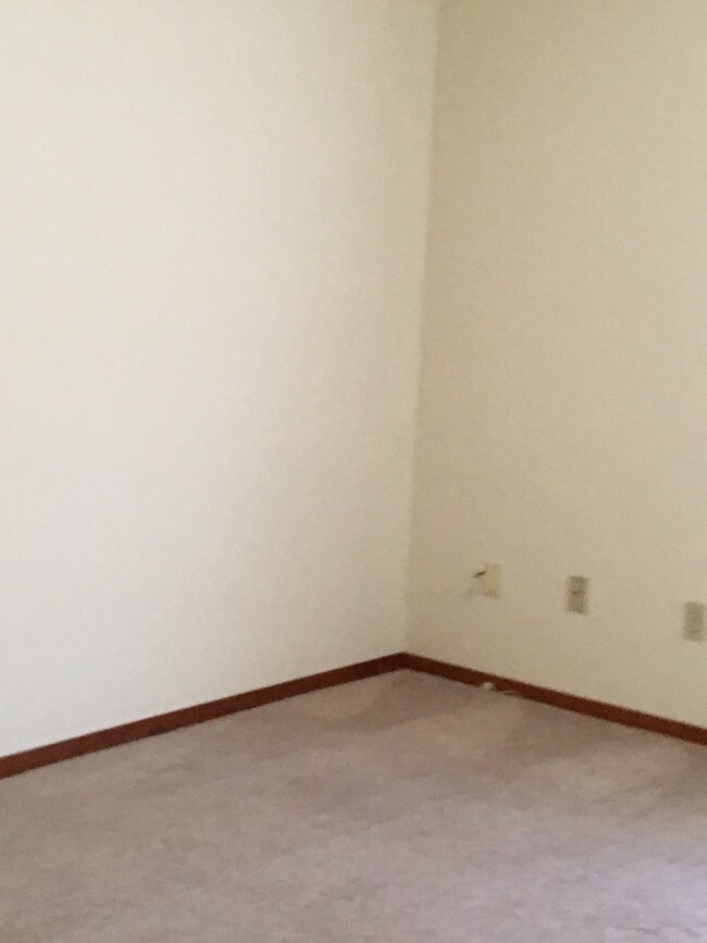 Bedroom 1 - 6364 Koosa Dr