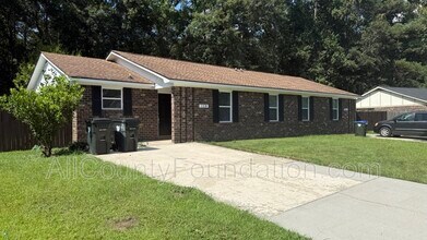 Building Photo - 123 Woodduck Dr