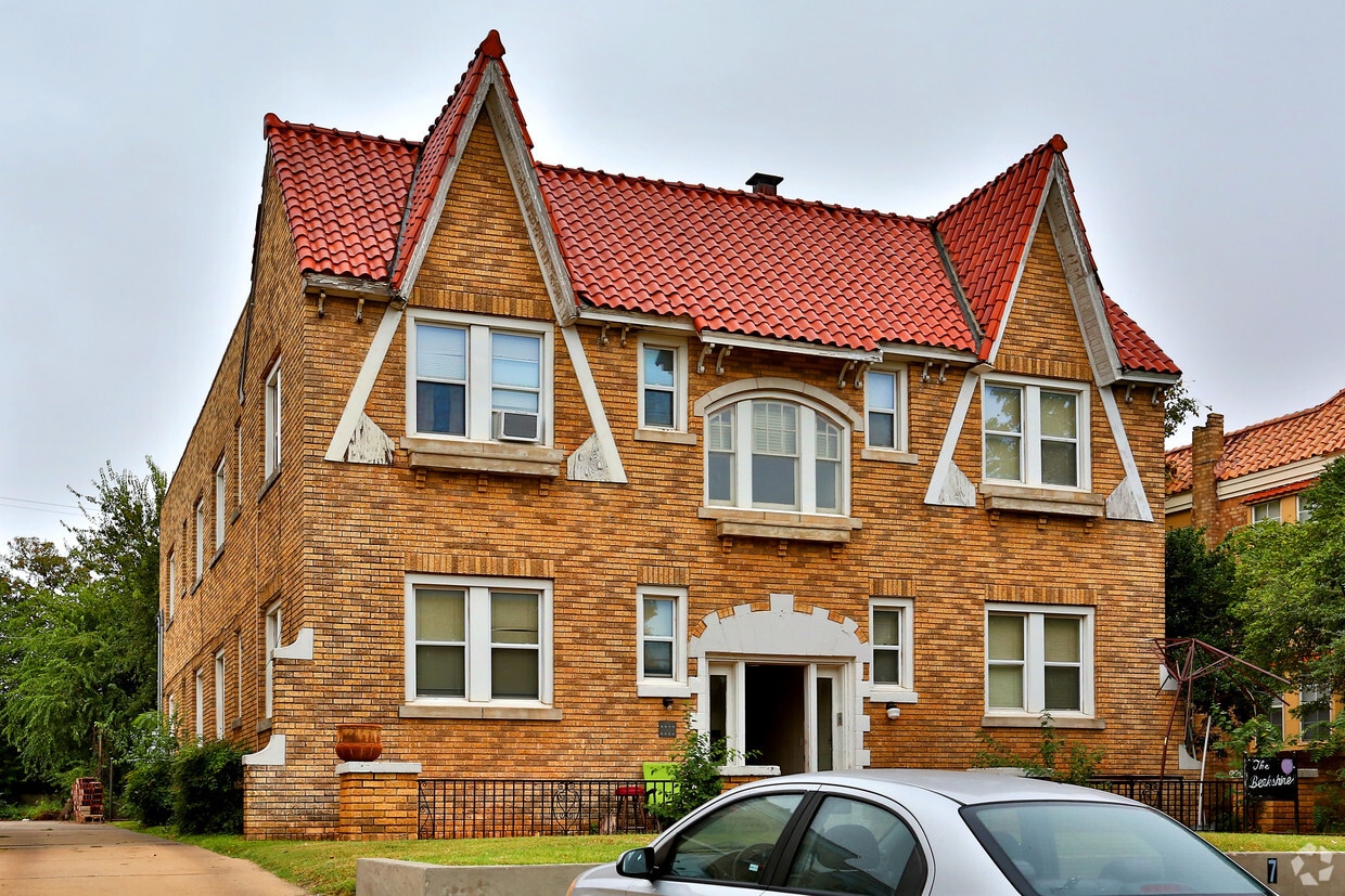 Building Photo - The Berkshire
