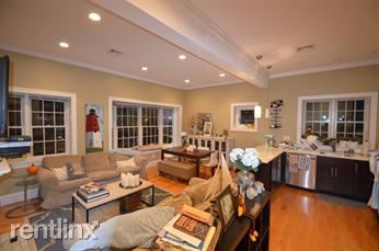Foto del edificio - 823 E 6th St