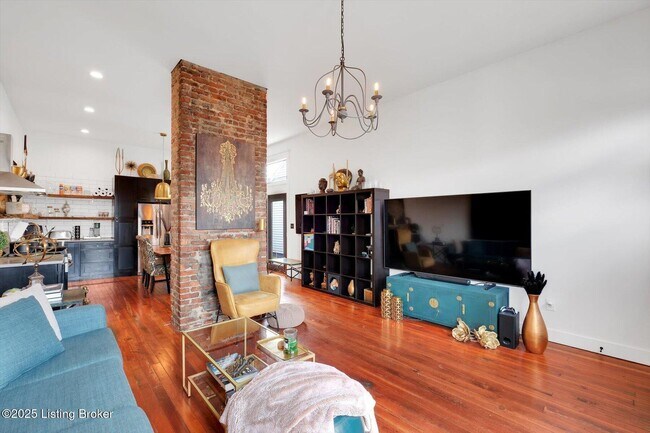 Foto del edificio - 1117 Lydia St