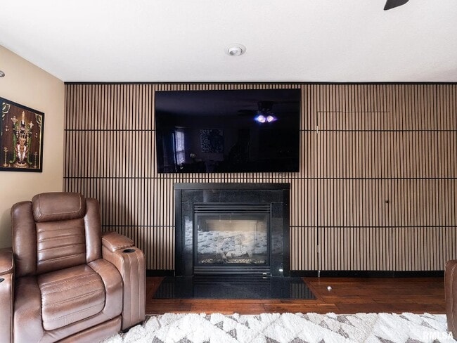 Building Photo - 10009 Brompton Ct