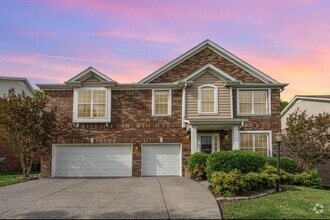 Building Photo - 2025 Hawks Nest Dr
