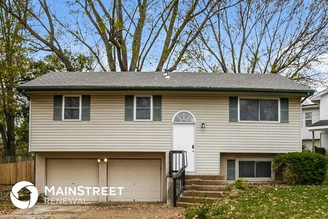 Building Photo - 201 Mc Clellan Dr